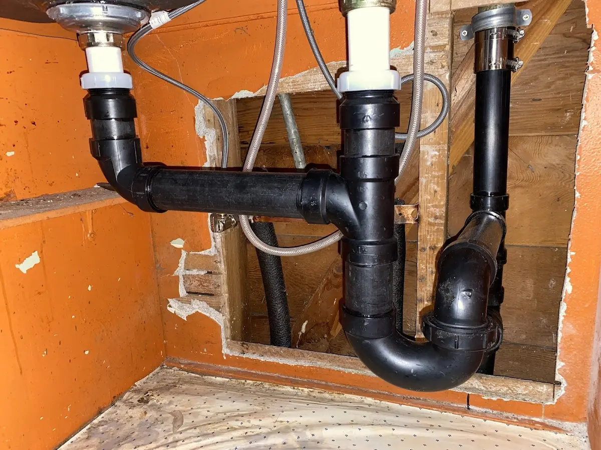 Professional Pipe Bursting equipment and tools on the job in Balch Springs
